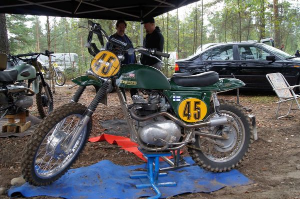 Hyvinkään Scramble & Trial 2010 005